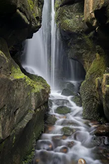 Images Dated 25th February 2019: Hidden Waterfall Print, Isle of Eigg