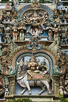 Detail of Hindu carvings, Sri Meenakshi Sundareshwara Temple, Madurai, Tamil Nadu, India Detail of Hindu carvings, Sri Meenakshi Sundareshwara Temple, Madurai, Tamil Nadu, India