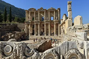 Library of Celsus, Roman ruins of ancient Ephesus, near Kusadasi, Anatolia, Turkey, Asia Minor, Eurasia Library of Celsus, Roman ruins of ancient Ephesus, near Kusadasi, Anatolia, Turkey, Asia Minor, Eurasia