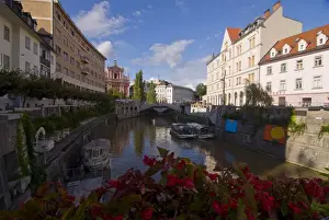 Prints of Lublijana River in the center of Lublijana, Slovenia, Europe Slovenia Prints: Lublijana River Print: Central Lubljiana, Slovenia