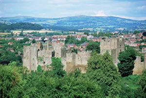 Prints of Ludlow Castle from Whitecliff, Shropshire, England, United Kingdom, Europe Castle Prints: Ludlow Castle Print from Whitecliff, Shropshire