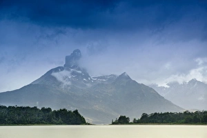 South American Scenic Views Prints: The Magellan Straits and Darwin Mountain range, Alberto de Agostini National Park