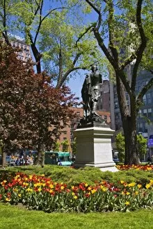 Images Dated 10th May 2007: Marquis de Lafayette statue in Union Square, Midtown Manhattan, New York City
