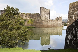 Caerphilly Castle History Prints: Moat and main gatehouse
