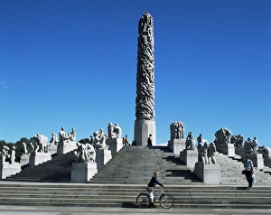 Images Dated 14th January 2000: Gustav Vigeland Monolith Print
