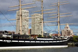 Moshulu Sailing Ship, Penns Landing, Waterfront District, Philadelphia Moshulu Sailing Ship, Penns Landing, Waterfront District, Philadelphia