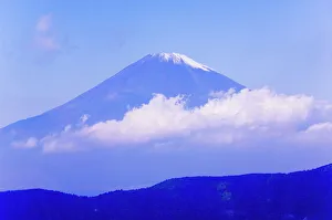 Prints of Mount Fuji, 3776m, in Fuji Hakone National Park, Kanagawa Prefecture, Honshu Island, Japan, Asia Japan Heritage Sites Prints: Mount Fuji Print, 3776m, Kanagawa Prefecture