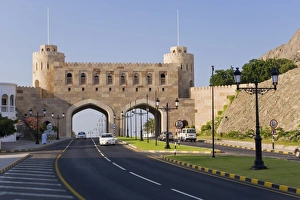 Middle East Landmark Prints: Muscat Gate