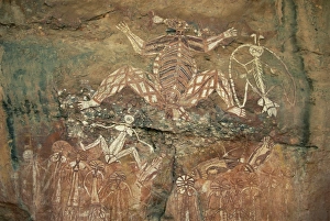 Namondjok in centre, who ate his clan sister, Namarrgon on right the Lightning Man Namondjok in centre, who ate his clan sister, Namarrgon on right the Lightning Man