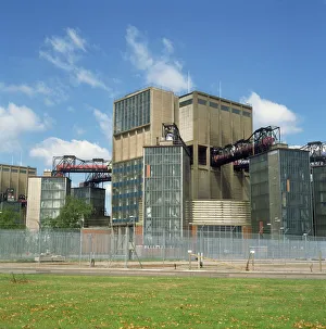 Gloucestershire Travel Destinations Prints: Nuclear power station, Berkeley, Gloucestershire, England, United Kingdom, Europe