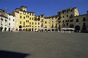 Tuscany Italy Travel Guide Prints: Open square