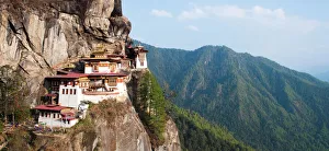 Paro Taktsang (Tigers Nest monastery), Paro District, Bhutan, Himalayas, Asia Paro Taktsang (Tigers Nest monastery), Paro District, Bhutan, Himalayas, Asia