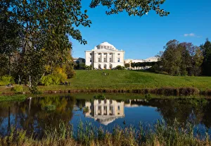 Pavlovsk Palace reflected in Slavyanka river, UNESCO World Heritage Site, Pavlovsk Pavlovsk Palace reflected in Slavyanka river, UNESCO World Heritage Site, Pavlovsk