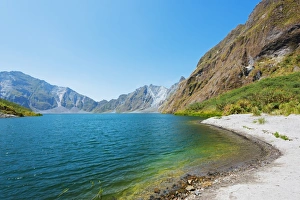 Pinatubo volcano, Luzon, Philippines, Southeast Asia, Asia Pinatubo volcano, Luzon, Philippines, Southeast Asia, Asia