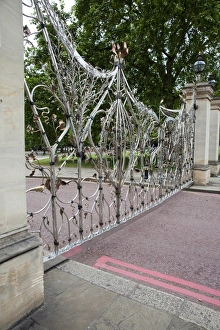 United Kingdom Capital Cities Prints: Queen Elizabeth Gate, Hyde Park, London, England, United Kingdom, Europe