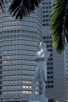 Singapore Travel Photography Prints: Raffles statue