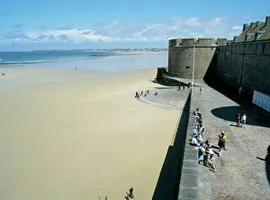 Ramparts of old town and beach to the northwest of St. Malo, Brittany, France, Europe Ramparts of old town and beach to the northwest of St. Malo, Brittany, France, Europe