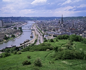 River Seine and Rouen, Seine Maritime, Haute Normandie (Normandy), France, Europe River Seine and Rouen, Seine Maritime, Haute Normandie (Normandy), France, Europe