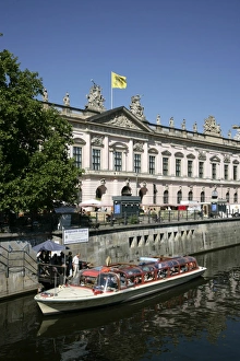 River Spree and Zeughaus, Berlin, Germany, Europe River Spree and Zeughaus, Berlin, Germany, Europe