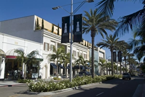 Framed Print : Rodeo Drive Print: Beverly Hills Luxury Shopping Strip Framed Print : Rodeo Drive Print: Beverly Hills Luxury Shopping Strip
