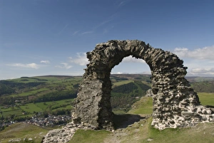 Ruins of Dinas Bran Castle and village of Llangollen below, Denbighshire Ruins of Dinas Bran Castle and village of Llangollen below, Denbighshire