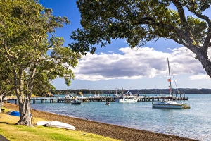 Sailing boats in Russell Harbour, Bay of Islands, Northland Region, North Island Sailing boats in Russell Harbour, Bay of Islands, Northland Region, North Island