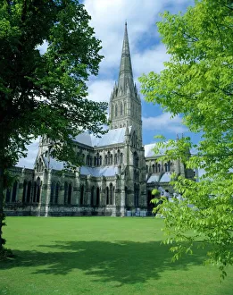 Salisbury Cathedral (Tallest spire in England), Wiltshire, England Salisbury Cathedral (Tallest spire in England), Wiltshire, England
