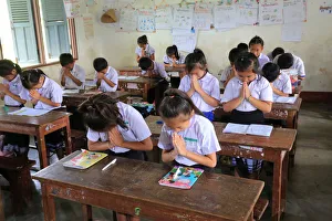 Prints of Schoolchildren in classroom, Elementary School, Vieng Vang, Laos, Indochina, Southeast Asia, Asia Images Dated 2016 November: Laos Elementary School Print