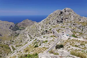 Serpentine road to the bay Cala de Sa Calobra, Majorca (Mallorca), Balearic Islands (Islas Baleares), Spain Serpentine road to the bay Cala de Sa Calobra, Majorca (Mallorca), Balearic Islands (Islas Baleares), Spain