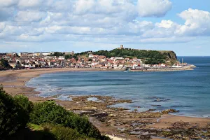 South Bay from South Cliff Gardens, Scarborough, North Yorkshire, Yorkshire, England South Bay from South Cliff Gardens, Scarborough, North Yorkshire, Yorkshire, England