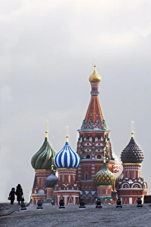 Moscow Tourist Attractions Prints: St. Basils Cathedral in the evening, Red Square, UNESCO World Heritage Site