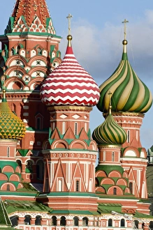 Images Dated 14th February 2008: Print of St. Basil's Cathedral, Red Square, Moscow