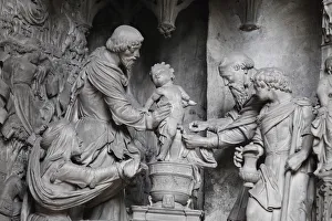 Statues around the chancel, Notre Dame de Chartres Cathedral, UNESCO World Heritage Site Statues around the chancel, Notre Dame de Chartres Cathedral, UNESCO World Heritage Site