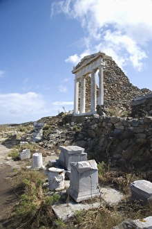 Ancient Greek Temples Europe Prints: Temple of Isis