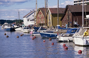 European Harbour Towns Prints: Tonsberg, Norway