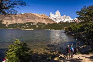Tourists at Lago Capri (Capri Lake) with Mount Fitz Roy (Cerro Chalten) behind, El Chalten Tourists at Lago Capri (Capri Lake) with Mount Fitz Roy (Cerro Chalten) behind, El Chalten