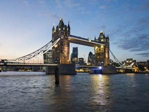UK Travel Destination Images Prints: Tower Bridge and River Thames at twilight, London, England, United Kingdom, Europe