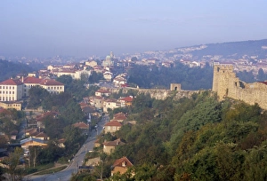 Town of Veliko Tarnovo and walls of Tsarevets fortress from Tsarevets Hill Town of Veliko Tarnovo and walls of Tsarevets fortress from Tsarevets Hill