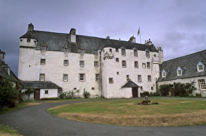 Great House Prints: Traquair House Print, 12th-century Scottish residence
