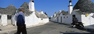 Traditional Italian Village Prints: Trulli, typical dwellings