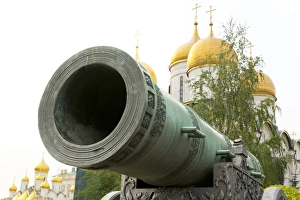 The Tsar Canon, inside the Kremlin, Moscow, Russia, Europe The Tsar Canon, inside the Kremlin, Moscow, Russia, Europe
