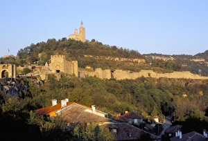 Tsarevets fortress dominated by Patriarchal Complex, Tsarevets Hill, Veliko Tarnovo Tsarevets fortress dominated by Patriarchal Complex, Tsarevets Hill, Veliko Tarnovo