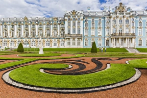 View of the French-style formal gardens at the Catherine Palace, Tsarskoe Selo, St. Petersburg, Russia, Europe View of the French-style formal gardens at the Catherine Palace, Tsarskoe Selo, St. Petersburg, Russia, Europe