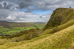 View of Back Tor and Vale of Edale, Derbyshire Peak District, Derbyshire, England View of Back Tor and Vale of Edale, Derbyshire Peak District, Derbyshire, England