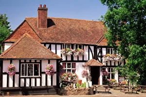 Village pub, Shere, Surrey, England, United Kingdom, Europe Village pub, Shere, Surrey, England, United Kingdom, Europe