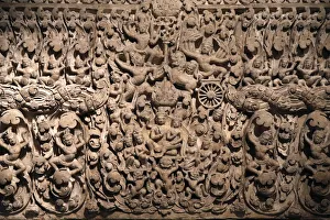 Vishnu from Angkor Wat western entrance central Gate. Eastern lintel, Musee Guimet Vishnu from Angkor Wat western entrance central Gate. Eastern lintel, Musee Guimet