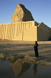 Middle East Ancient Ruins Prints: The ziggurat