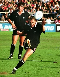 Images Dated 12th June 1993: 1st Test: NZ 20 Lions 18