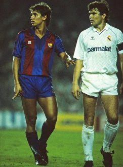 Barcelonas Gary Lineker and Real Madrids Jose Antonio Camacho Barcelonas Gary Lineker and Real Madrids Jose Antonio Camacho