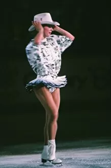 Images Dated 28th February 1988: Calgary Olympics - Figure Skating